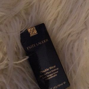 double wear foundation 4N1 SHELL BEIGE